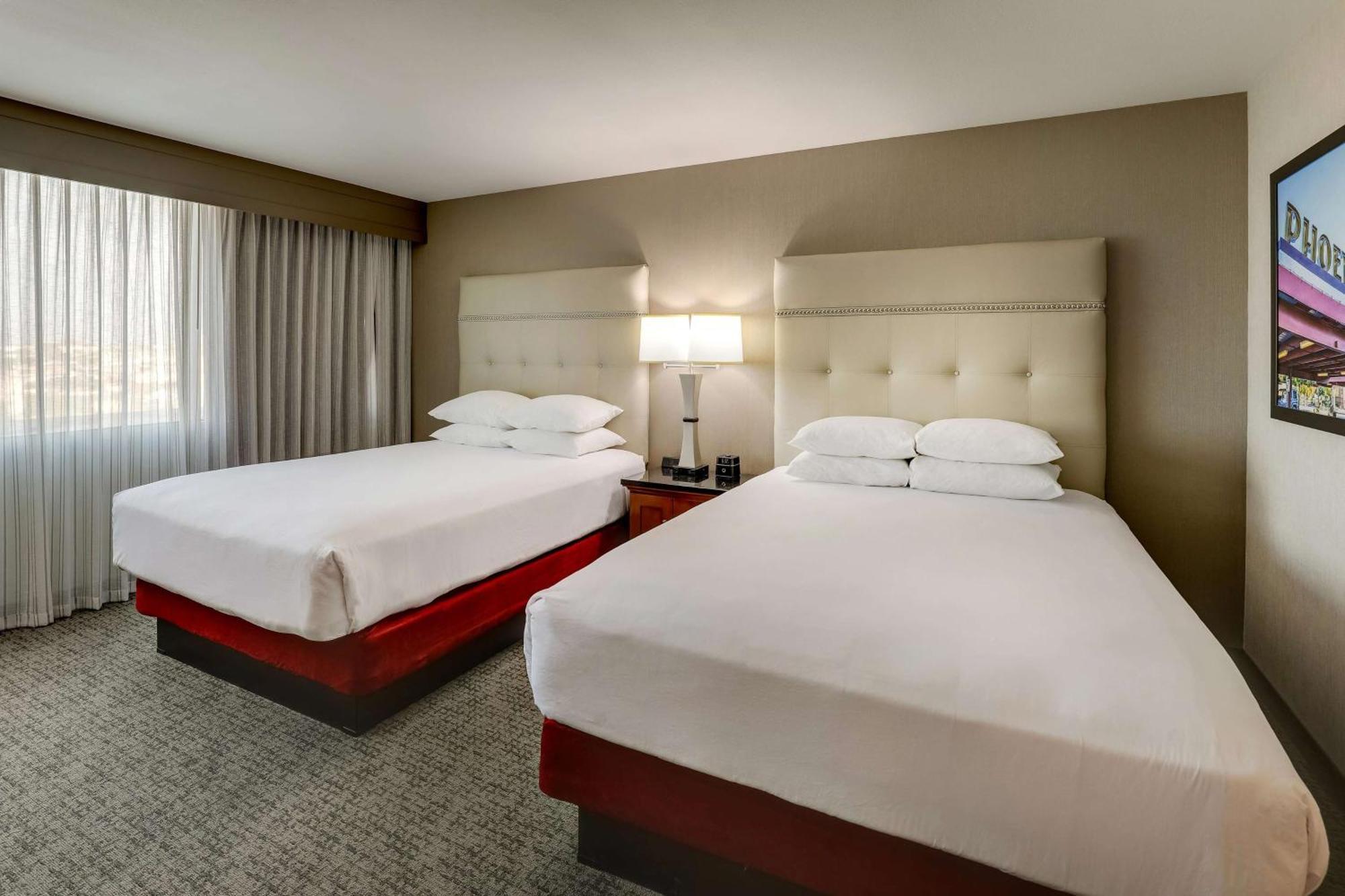 Drury Inn & Suites Phoenix Airport Экстерьер фото