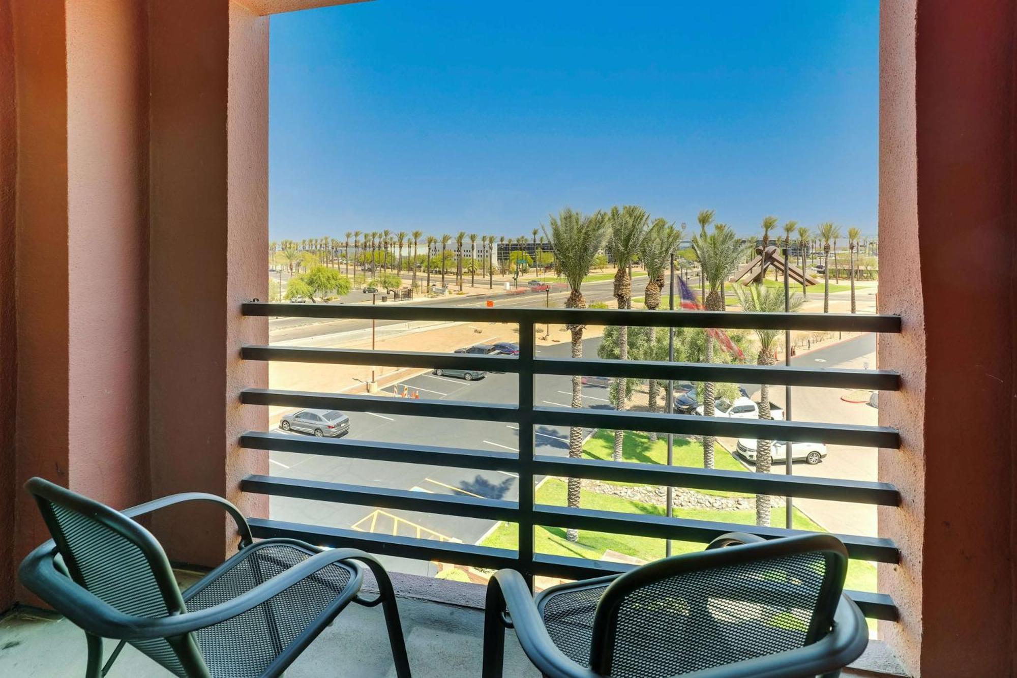 Drury Inn & Suites Phoenix Airport Экстерьер фото