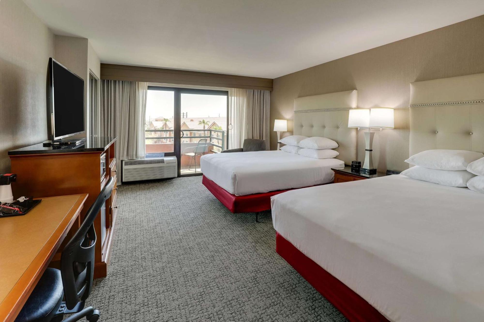 Drury Inn & Suites Phoenix Airport Экстерьер фото